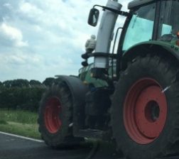 tractor XTNT